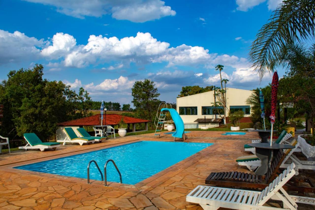 Hotel Paraiso Dos Alpes Sao Pedro  Bagian luar foto